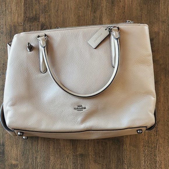 NEW Coach Brooklyn 34 Carryall Stone Pebbled Leather Large Convertible Satchel - Picture 15 of 16